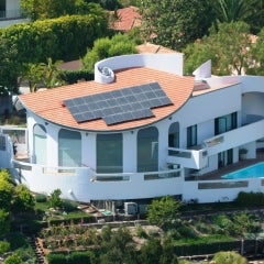Architectural Digest Home - Looks Even Better with Solar!