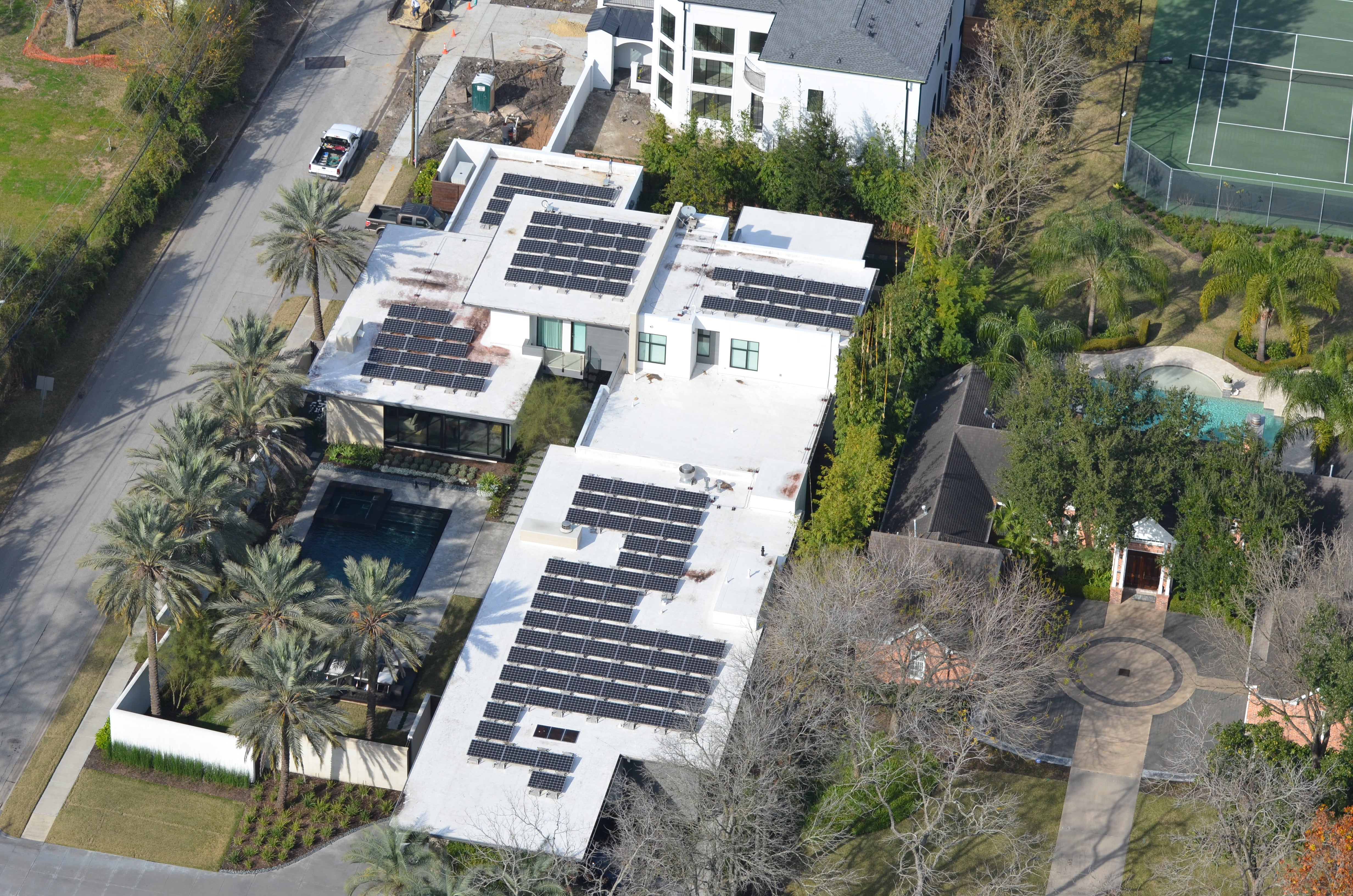 32kW Flat Roof Solar in Bellaire Texas