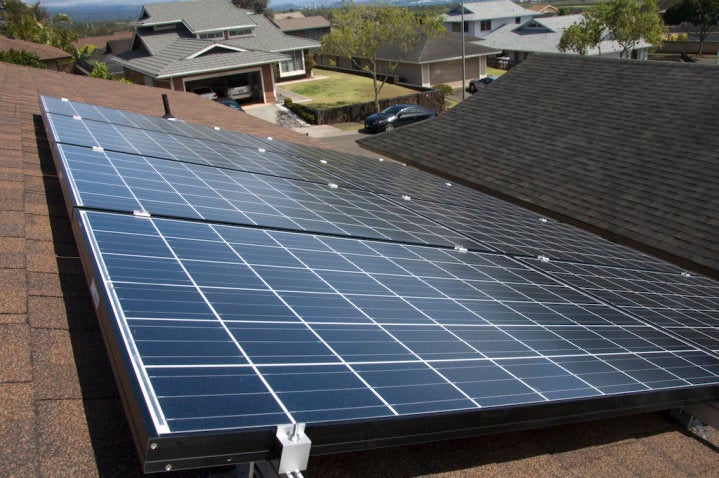 Hybrid Photovoltaic and Solar Water Heating System. Mililani, HI