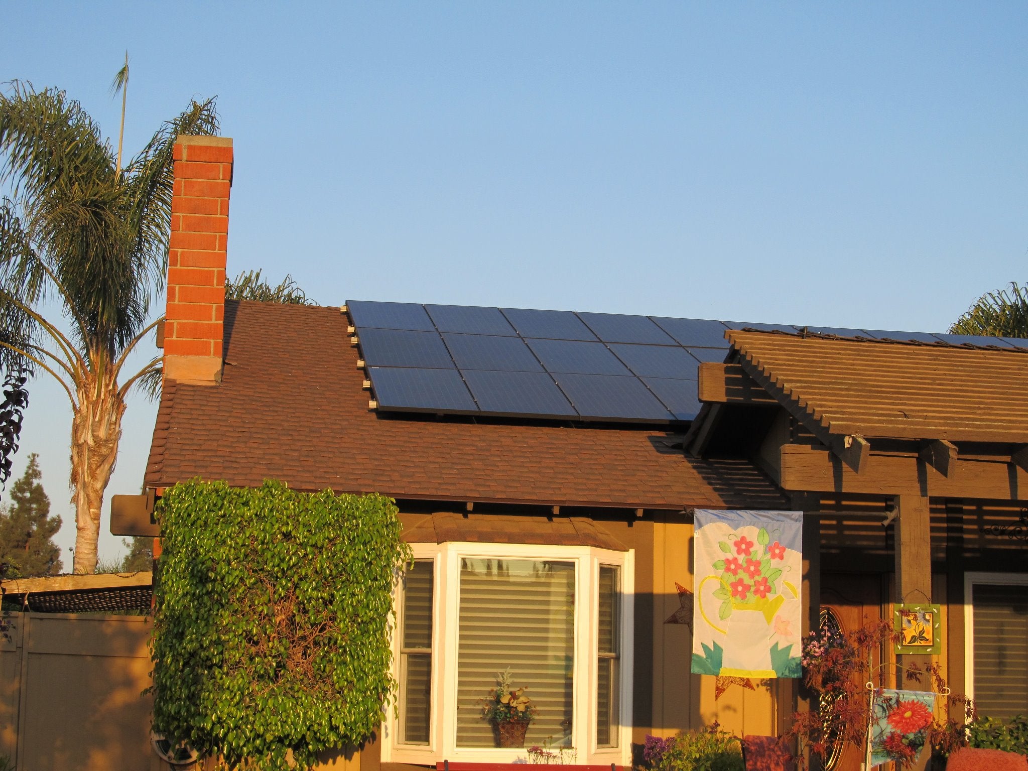 9.8 KW Residential solar system installation by AWS Solar Los An
