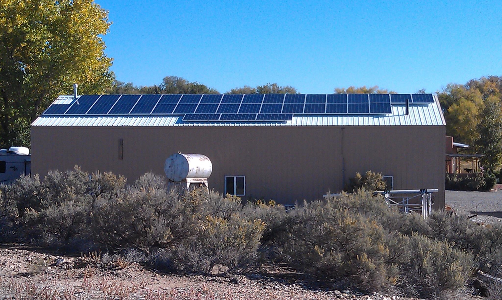 Roof mounted solar installation