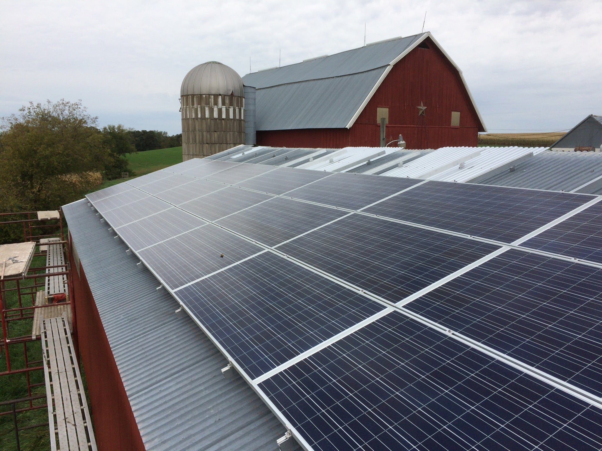 9.9 kW Pole Barn Install - Wabasha, MN