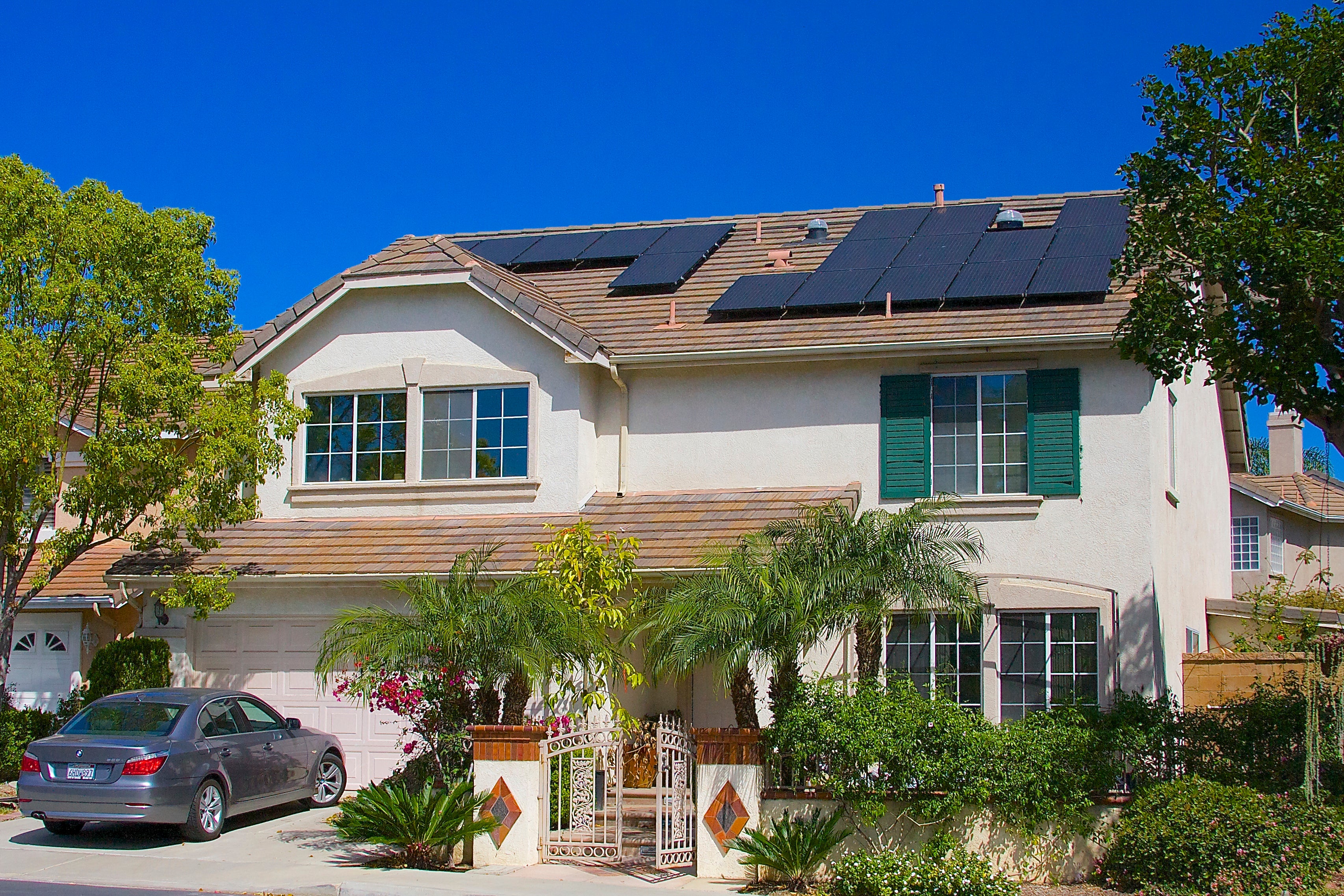 Sharas B. Solar installation