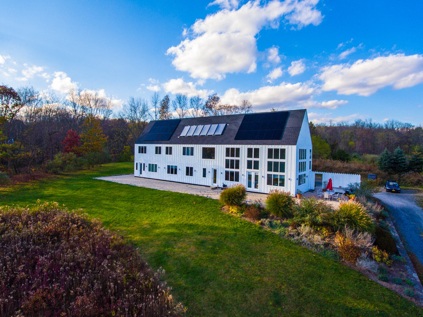 Beautiful X-21-335w all black SPWR Panel