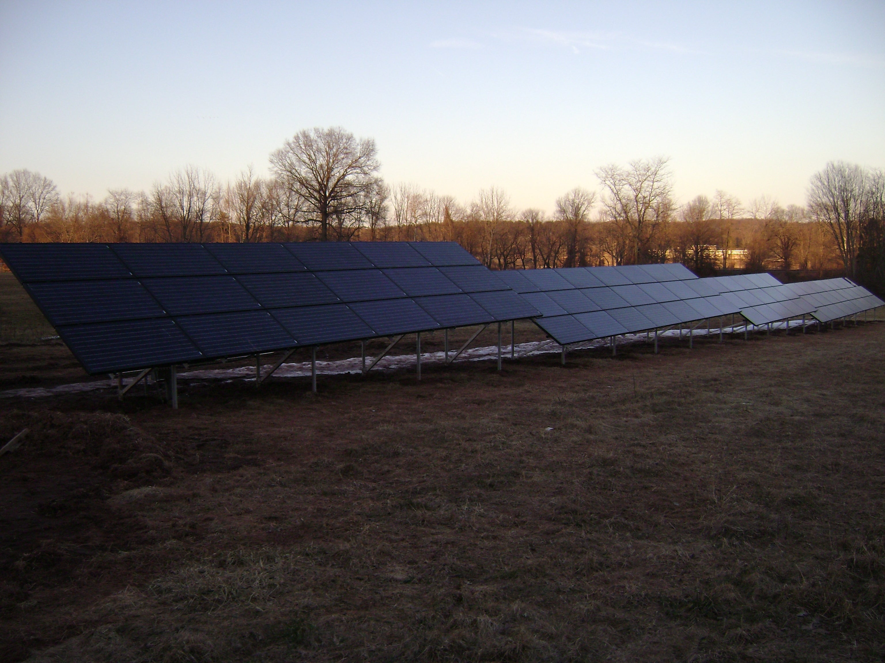 Large Ground Mount on NJ Horse Farm
