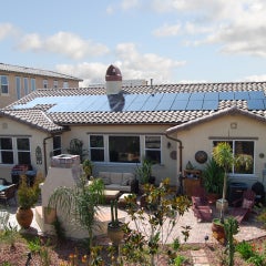 11.39kW Sunpower system by Going Green NRG - Custom install