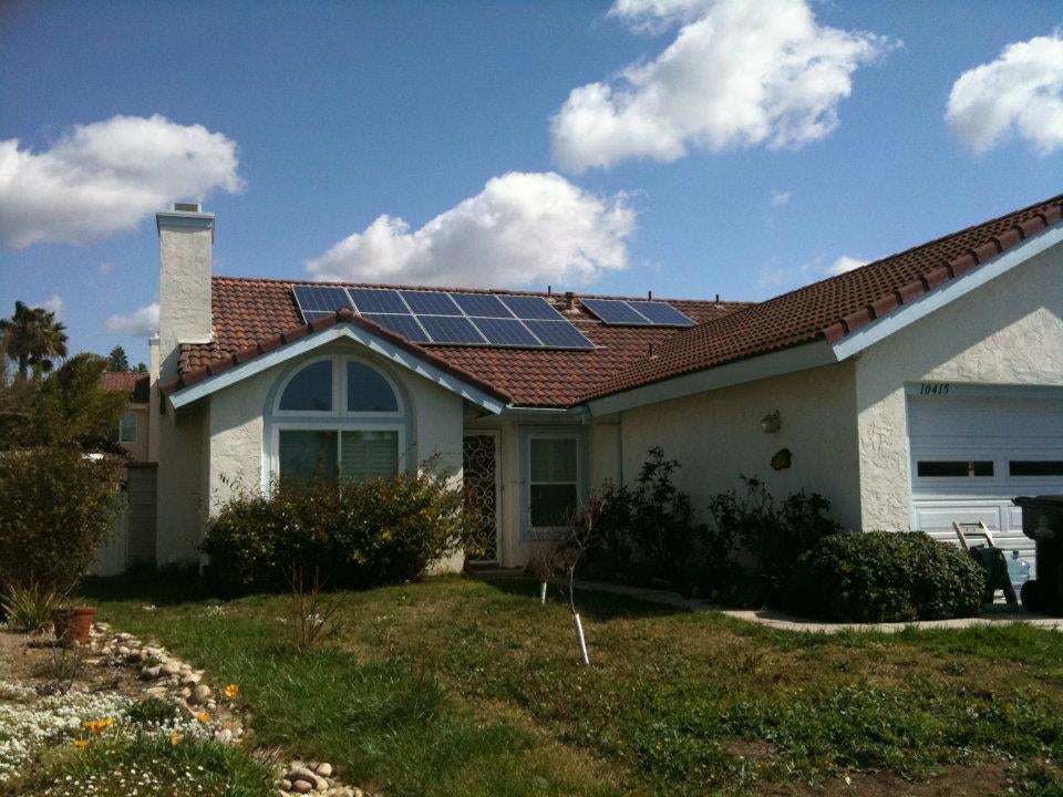 Roof mounted solar installation
