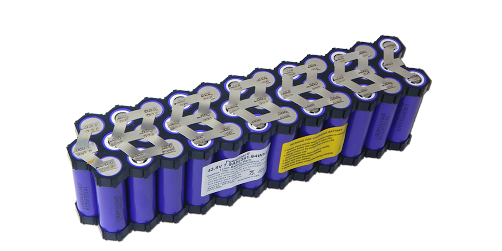 Guide to Deep Cycle Batteries from RVs to Solar