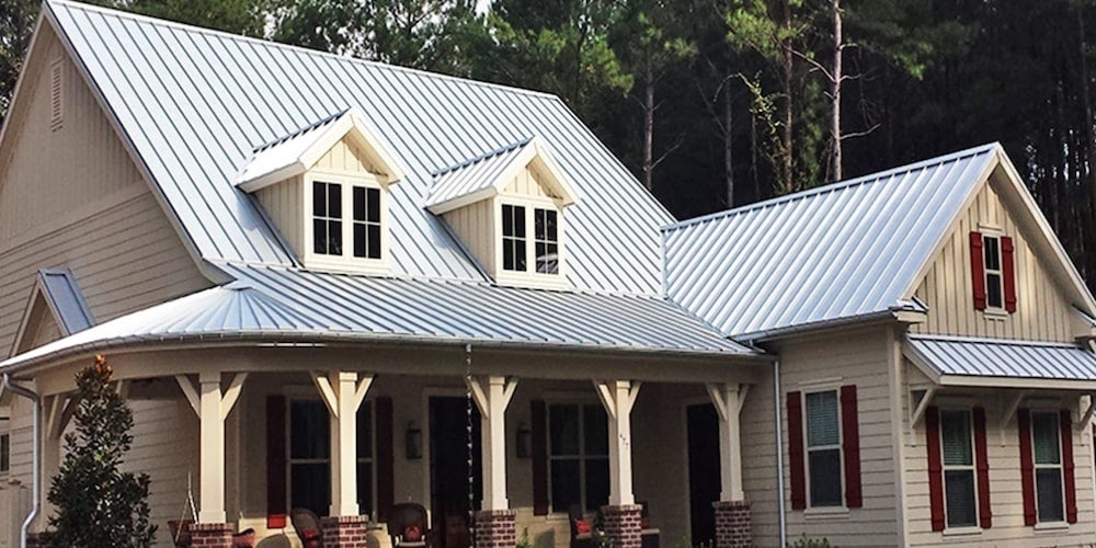 Galvalume vs. galvanized roofs which is right for you?