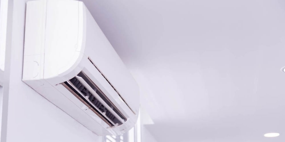 Split air conditioning unit in a residential home