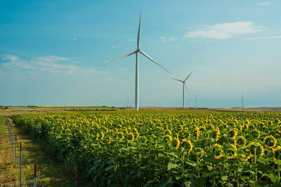 minnesota-power-seeks-proposals-300-mws-of-solar-and-300-mws-of-wind
